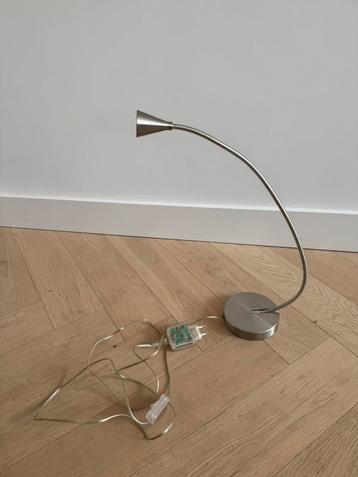 Lamp beschikbaar voor biedingen