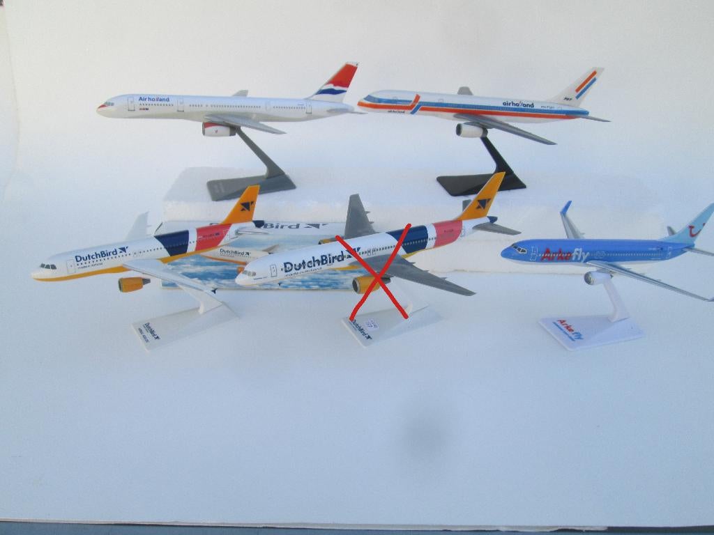 Airholland - DutchBird - Arkyfly, Nederlands vergane glory, Verzamelen, Luchtvaart en Vliegtuigspotten, Zo goed als nieuw, Schaalmodel