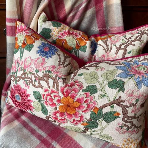 Engelse SET linnen kussens GP&J Baker Little Magnolia NR 2, Huis en Inrichting, Woonaccessoires | Kussens, Nieuw, Overige kleuren