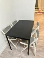 zet mooi uit.  een tafel met 4 stulen, Ophalen of Verzenden, Zo goed als nieuw