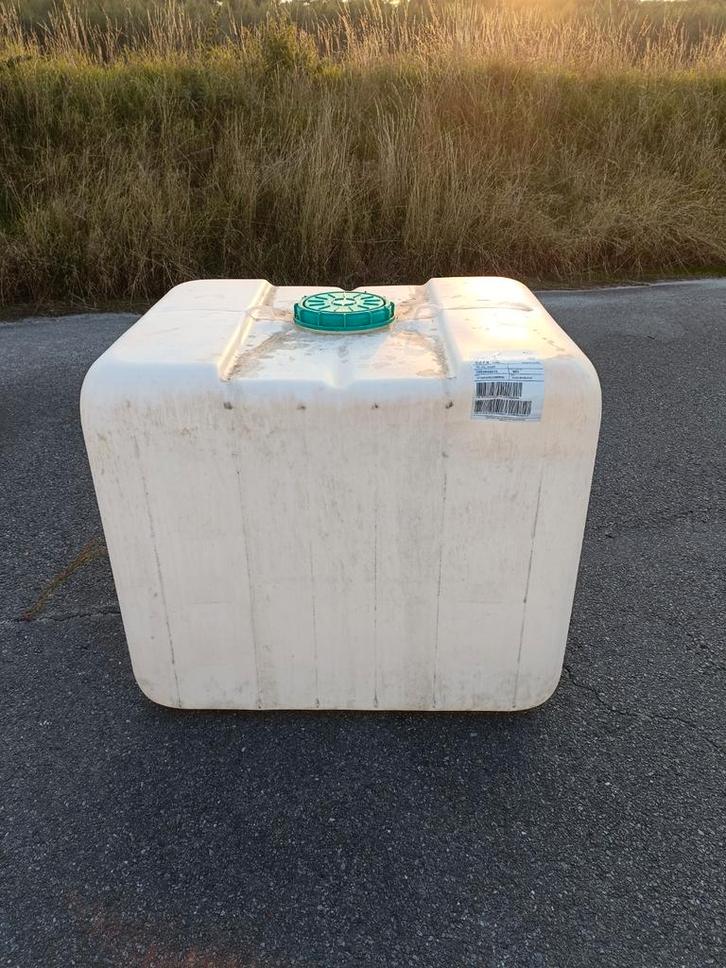 Ibc container 1000 liter, Tuin en Terras, Regentonnen, Zo goed als nieuw, Kunststof, 150 liter of meer, Ophalen
