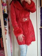 Rode vintage jas Afghaanse stijl retro 70's stijl suedine, Kleding | Dames, Jassen | Winter, Ophalen of Verzenden, Gedragen, Maat 36 (S)