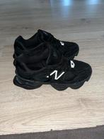New Balance 9060, Ophalen of Verzenden, Zo goed als nieuw, Schoenen