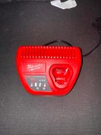 Milwaukee C12 C 12V Li-Ion Accu oplader, Doe-het-zelf en Verbouw, Gereedschap | Boormachines, Ophalen of Verzenden