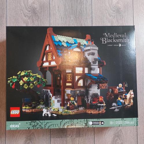 Lego 21325. Medieval blacksmith. NIEUW IN DOOS., Kinderen en Baby's, Speelgoed | Duplo en Lego, Nieuw, Ophalen of Verzenden