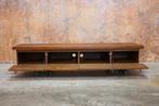 ZGAN Bert Plantagie Mobius notenhouten TV meubel / dressoir, Design, Ophalen of Verzenden, 200 cm of meer, Metaal