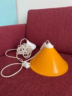 Vintage gele emaille hanglamp retro, Huis en Inrichting, Lampen | Hanglampen, Gebruikt, Ophalen of Verzenden, Metaal, Minder dan 50 cm