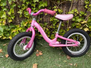 Specialized loopfiets 12inc beschikbaar voor biedingen