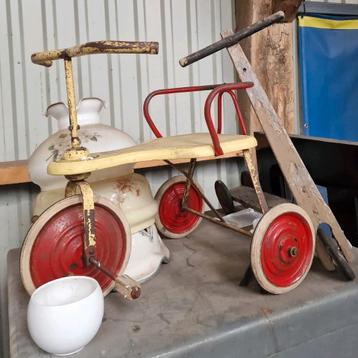 Vintage driewieler kinderfiets zeer decoratief beschikbaar voor biedingen