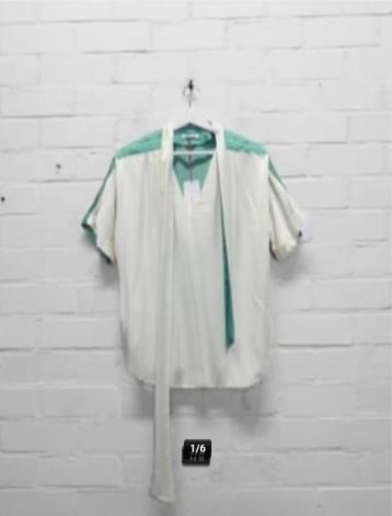 Just in Case - Prachtige satijnen top maat 38 & 40 - Nieuw beschikbaar voor biedingen