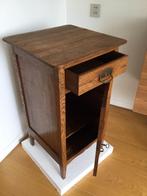 Model Amsterdamseschool eiken kastje anno 1923, Ophalen