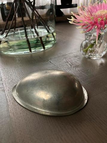 Mooie oude mal voor (chocolade) paaseieren beschikbaar voor biedingen