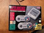 Super Nintendo mini, Spelcomputers en Games, Ophalen, Gebruikt, Met 2 controllers