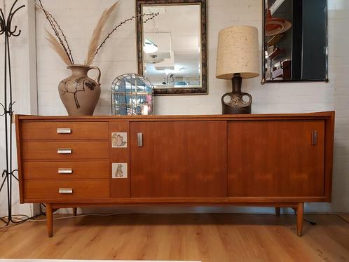 Vintage dressoir lowboard kast sideboard wandmeubel, Huis en Inrichting, Kasten | Dressoirs, Zo goed als nieuw, 200 cm of meer