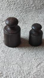 2 antieke gewichten voor weegschaal- 1 kg en 0,5 kg, Antiek en Kunst, Ophalen of Verzenden