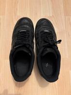 Zwarte Airforce sneakers maat 42 - Gedragen, Ophalen of Verzenden, Gedragen, Zwart, Sneakers of Gympen
