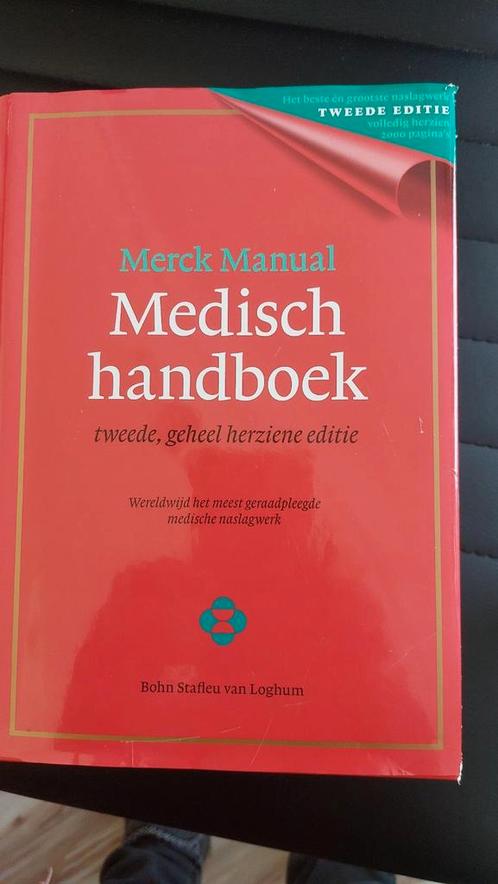 Merck Manual Medisch handboek GLOEDNIEUW, Boeken, Wetenschap, Zo goed als nieuw, Ophalen of Verzenden