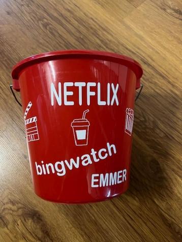 Kleine emmer. Netflix. Bingwatchen. Cadeautje Laatste !!  beschikbaar voor biedingen