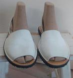 Avarca Menorquina leren sandaaltjes Mt 38, Verzenden, Zo goed als nieuw, Wit, Sandalen of Muiltjes
