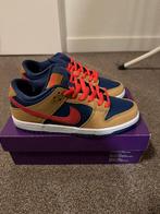 Nieuw paar Nike Dunk Low Reverse Papa Bear maat 38, Nieuw, Ophalen of Verzenden, Nike SB Dunk, Sneakers of Gympen