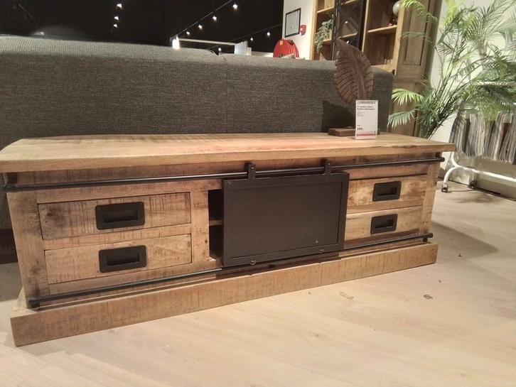 Tv meubel Boulder (150cm) - Showmodel, Antiek en Kunst, Antiek | Kantoor en Zakelijk, Ophalen
