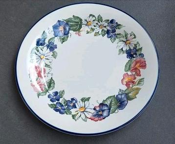 Staffordshire tableware moselle bord 30cm beschikbaar voor biedingen