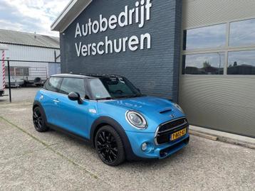 Mini Mini 2.0 Cooper S Chili Serious Business Leer-alcantara beschikbaar voor biedingen