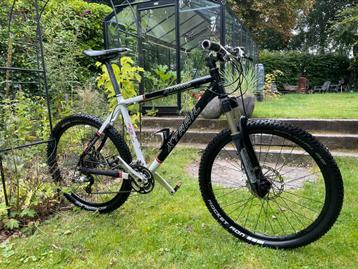 MTB Xtrail x9 frame 51 cm beschikbaar voor biedingen