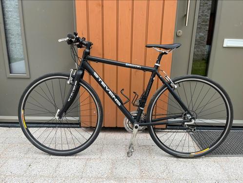 Mat zwarte Stevens fiets strada 600 city cross 52cm, Fietsen en Brommers, Fietsen | Racefietsen, Gebruikt, Overige merken, Meer dan 20 versnellingen