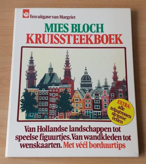 Mies Bloch - Kruissteekboek - Margriet 1977 – compleet, Hobby en Vrije tijd, Borduren en Borduurmachines, Gebruikt, Patroon, Handborduren