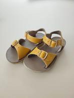 Salt-water sandals Mustard maat 7 (23/24), Jongetje of Meisje, Salt water, Ophalen of Verzenden, Gebruikt