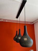 Moderne Hanglamp met Drie Lampenkappen, Ophalen, Zo goed als nieuw, Metaal, 50 tot 75 cm