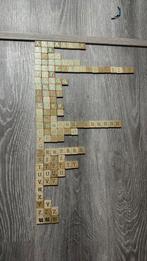 Verschillende scrabble steentjes, Ophalen of Verzenden, Zo goed als nieuw