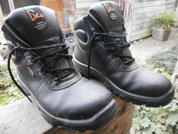 werkschoenen maat 45 stalen neuzen en zool. Emma safety beschikbaar voor biedingen