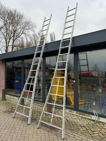 Altrex Kibo Enkele Uitgebogen Ladder 1x16 Sporten gebruikt beschikbaar voor biedingen