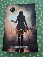 Room Service - Maren Stoffels, Ophalen of Verzenden, Zo goed als nieuw, Maren Stoffels