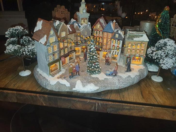 Marktplein van Typisch Hollands, Diversen, Kerst, Zo goed als nieuw, Ophalen of Verzenden