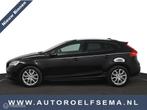 Volvo V40 Cross Country 1.5 T3 Polar+ Luxury, Euro 6, 4 cilinders, 700 kg, 152 pk