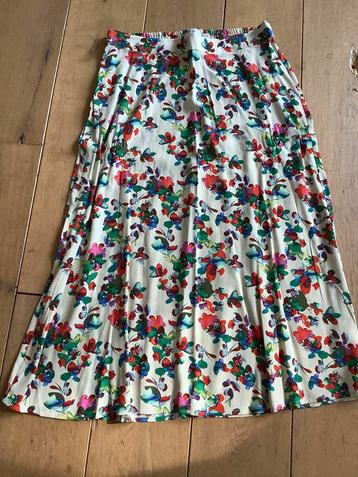 ROK nooit gedragen! beschikbaar voor biedingen