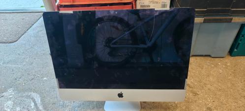 iMac A1418 (Eind 2013) - 21.5 inch, i5, 8GB RAM zie info, Computers en Software, Apple Desktops, Gebruikt, iMac, Ophalen of Verzenden