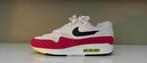Nike Air Max 1 Volt Rush Pink.   Maat 44, Kleding | Heren, Schoenen, Overige kleuren, Nieuw, Ophalen of Verzenden, Sneakers of Gympen