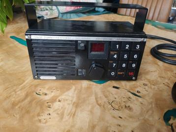 Sailor RT2048 marifoon met ATIS beschikbaar voor biedingen