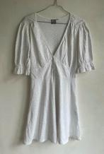 Dames jurk van het merk Asos  Maat 36 /38, Kleding | Dames, Wit, Ophalen of Verzenden, Zo goed als nieuw, Maat 36 (S)