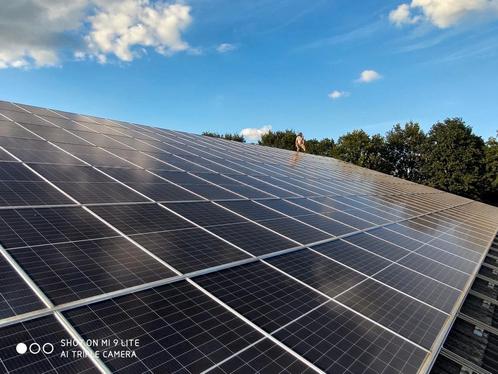 20 Nieuwe Zonnepanelen incl bevestigingsmaterialen, Doe-het-zelf en Verbouw, Zonnepanelen en Toebehoren, Nieuw, Compleet systeem