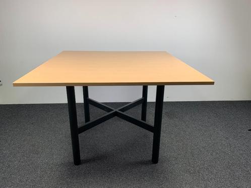Gispen Tafel Zwart Onderstel, Antiek en Kunst, Antiek | Meubels | Tafels, Ophalen