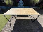 Houten tafel met zwart stalen frame. 90 x 180 x 75 cm Hoog., Ophalen, Gebruikt, Rechthoekig, Hout