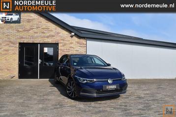 Volkswagen GOLF 1.5 TSI STYLE, Xenon, ACC, Alcantara, Apple  beschikbaar voor biedingen