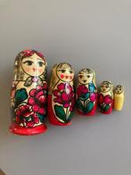 Setje Matroesjka’s hout nestbare pop Russisch houten poppen, Ophalen of Verzenden, Zo goed als nieuw