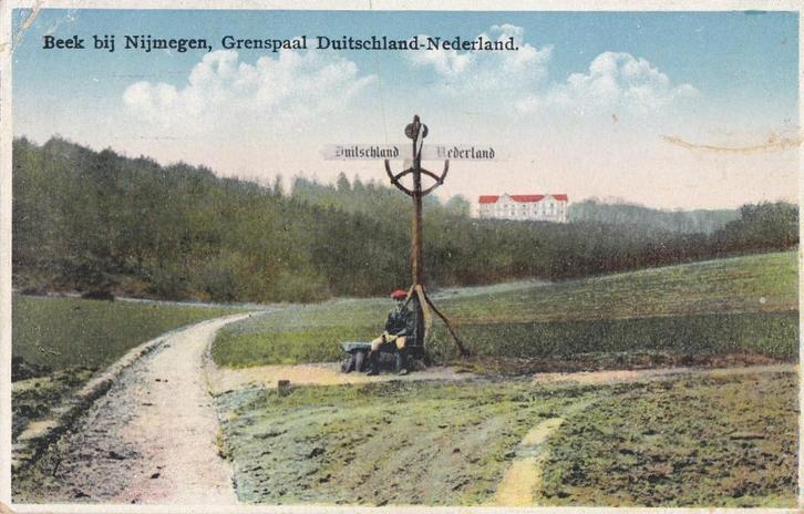 beek bij nijmegen  grenspaal  1933, Verzamelen, Ansichtkaarten | Nederland, Gelderland, Voor 1920, Ophalen of Verzenden