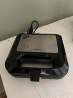 Tomado Tosti Apparaat - Perfect voor snelle snacks!, Ophalen of Verzenden, Uitneembare platen, Gebruikt